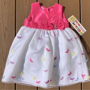 NEW HORIZONS GIRLS DRESS WITH EMBROIDERED BUTTERFLIES SIZE 3T NWTS!